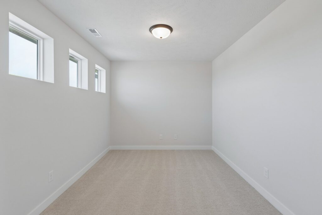 20-web-or-mls-9698 - 12603 Carpenter St_020