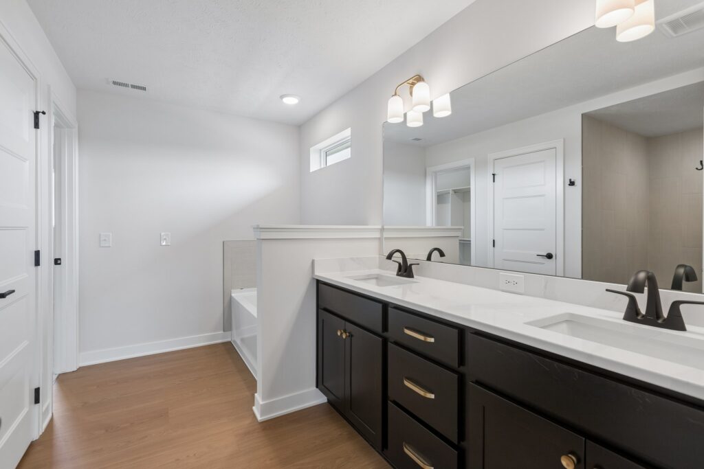 21-web-or-mls-9698 - 12603 Carpenter St_021