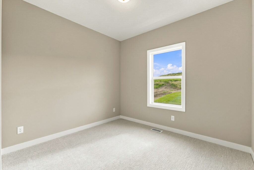 22-web-or-mls-16013 Isabella St-22