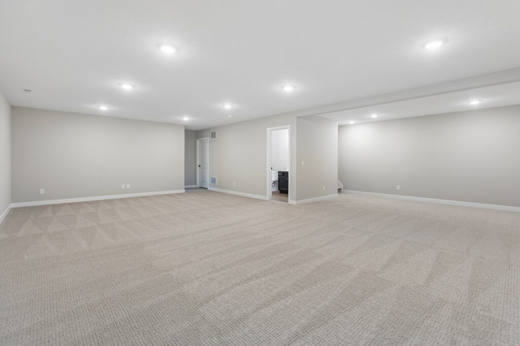 27-web-or-mls-9882 - 11406 N 161st Ave_025