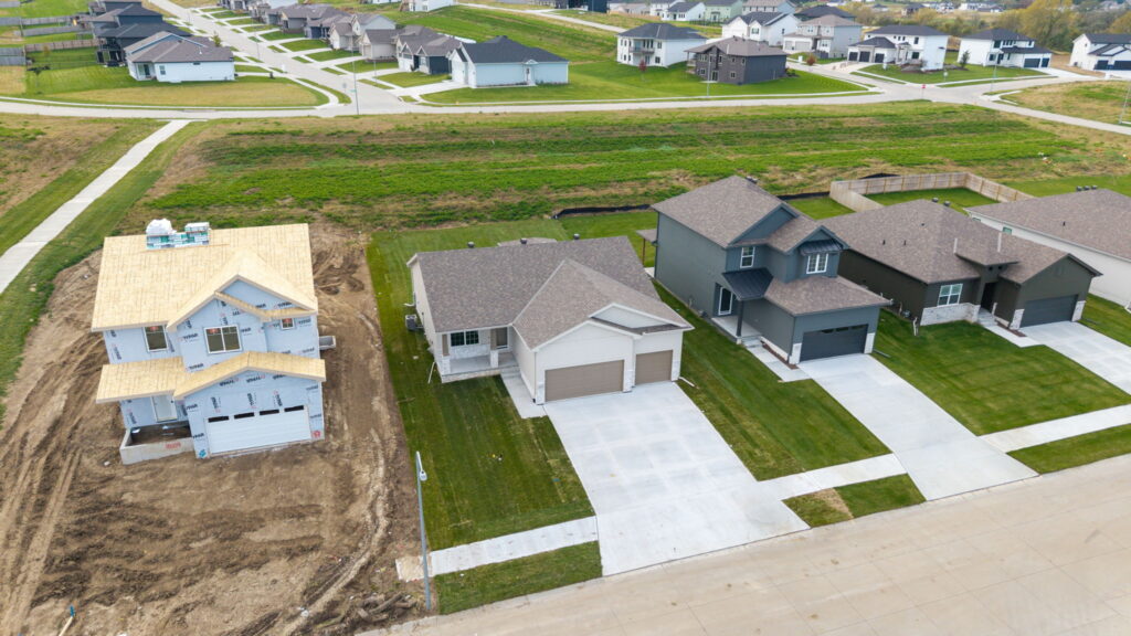 35-web-or-mls-16013 Isabella St-35