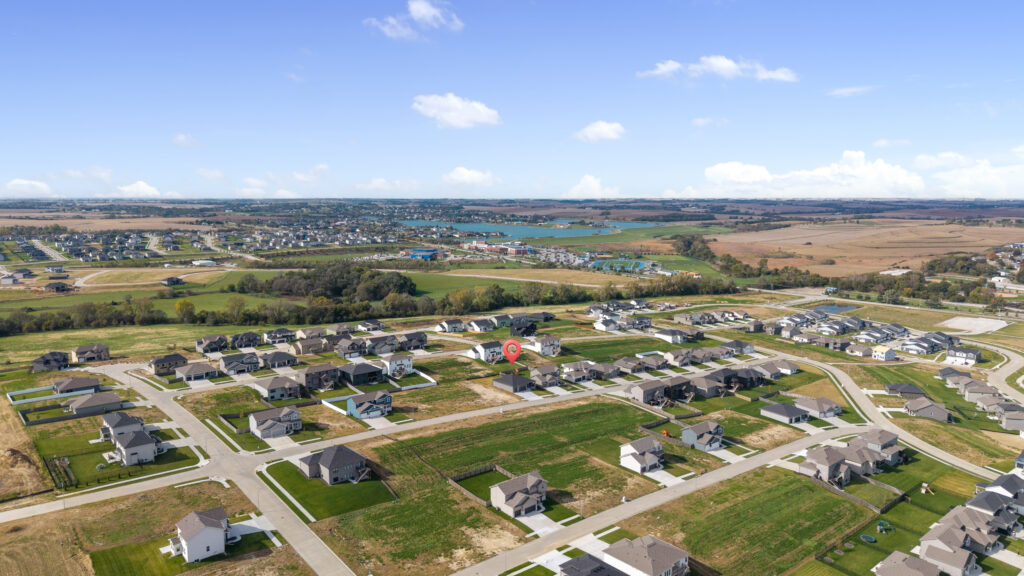 38-print-11010 N 161st St-38