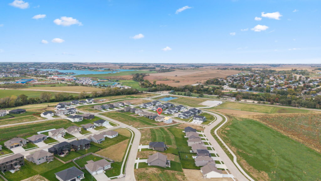 40-web-or-mls-16013 Isabella St-40