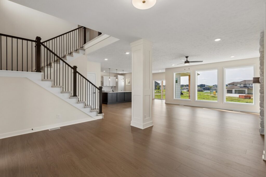 6-web-or-mls-9698 - 12603 Carpenter St_006