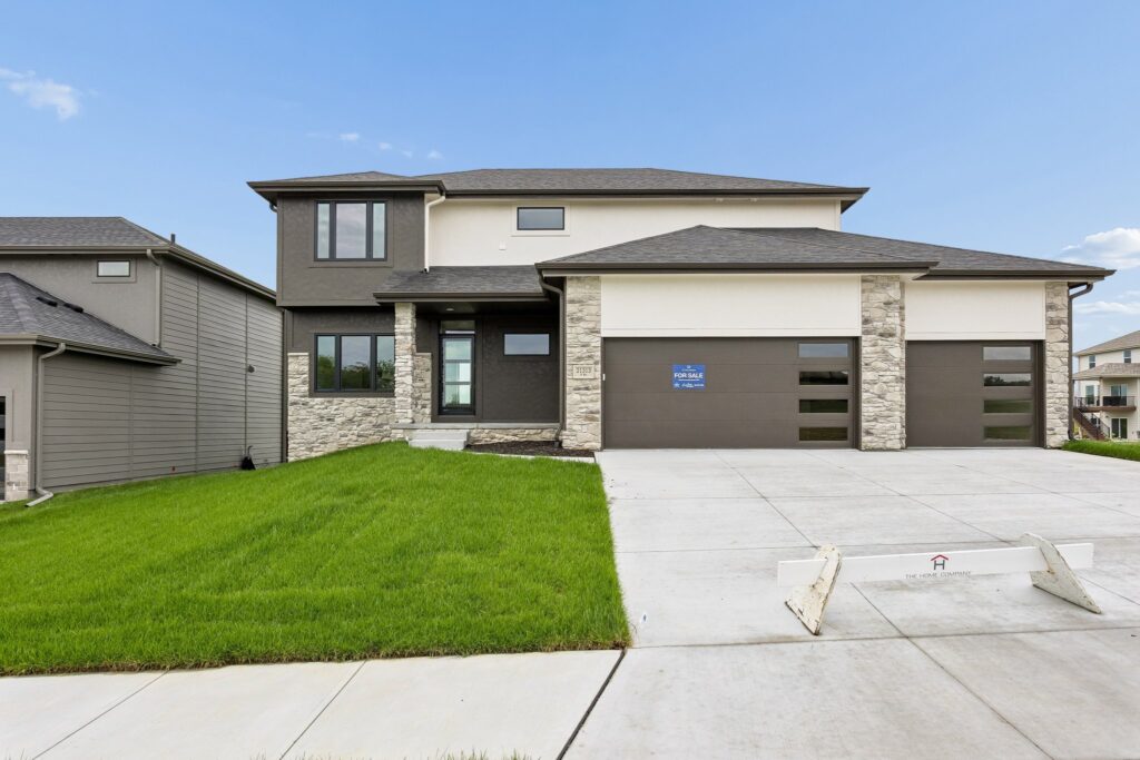 1-web-or-mls-21313 Y St_001