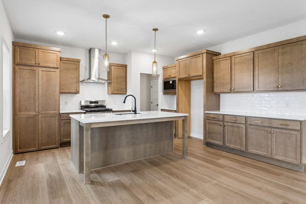 11-web-or-mls-21313 Y St_011