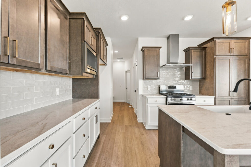14-print-20810 Vernon Ave-14