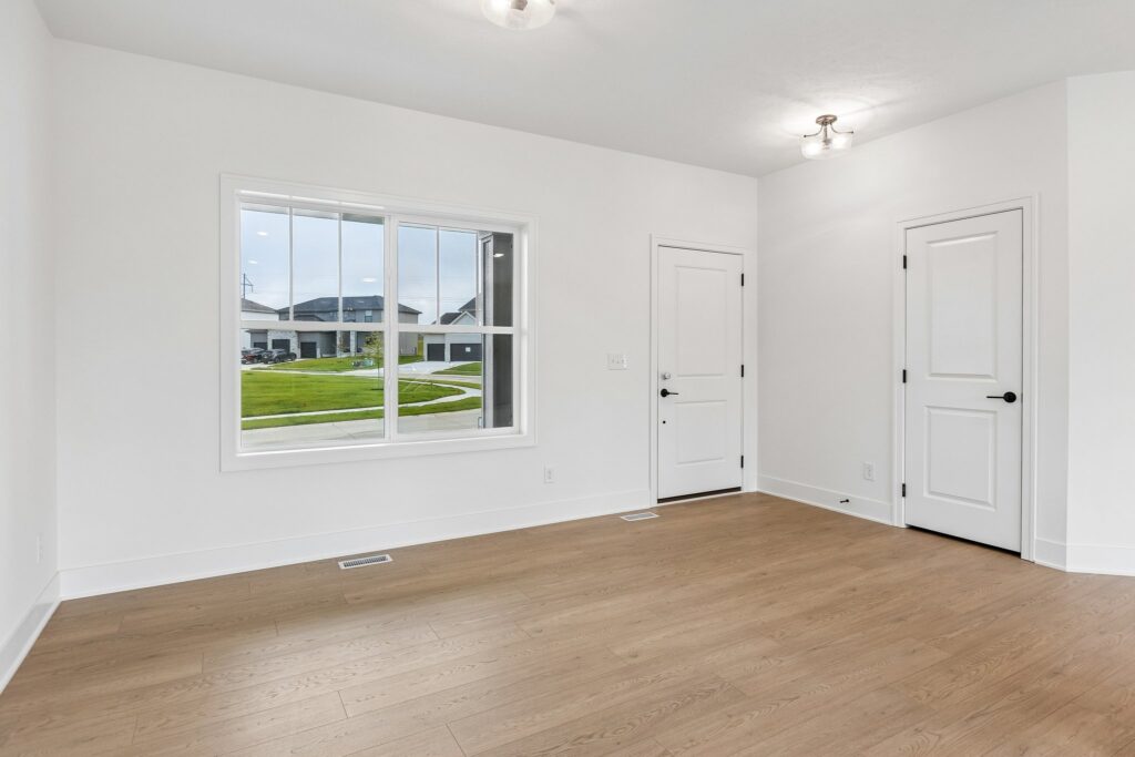 14-web-or-mls-9697 - 12351 S 86th St_015