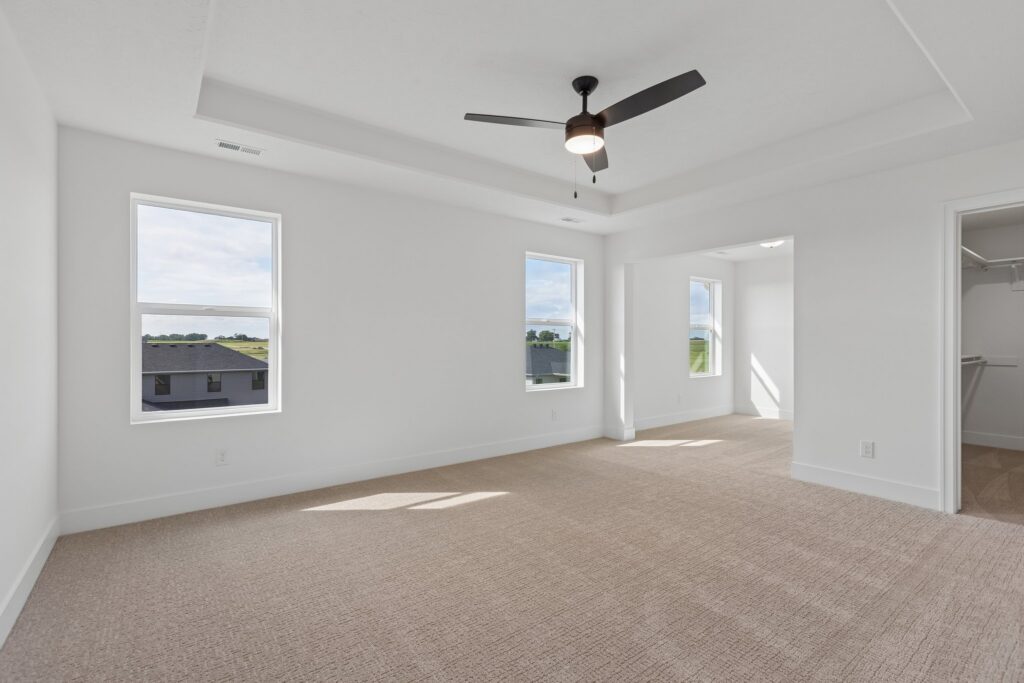 15-web-or-mls-21427 Y St_016