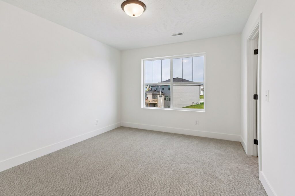 17-web-or-mls-9697 - 12351 S 86th St_018