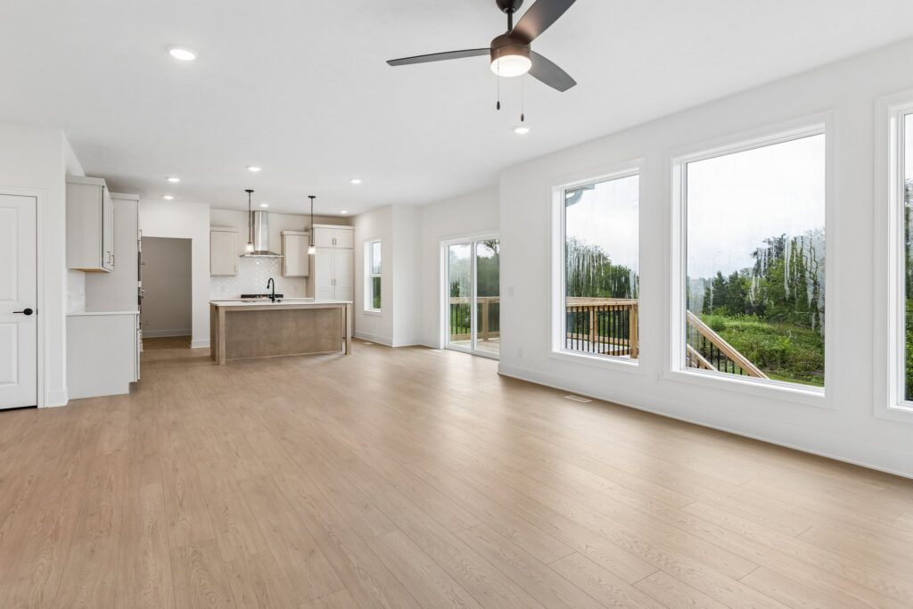 2-web-or-mls-9697 - 12351 S 86th St_003