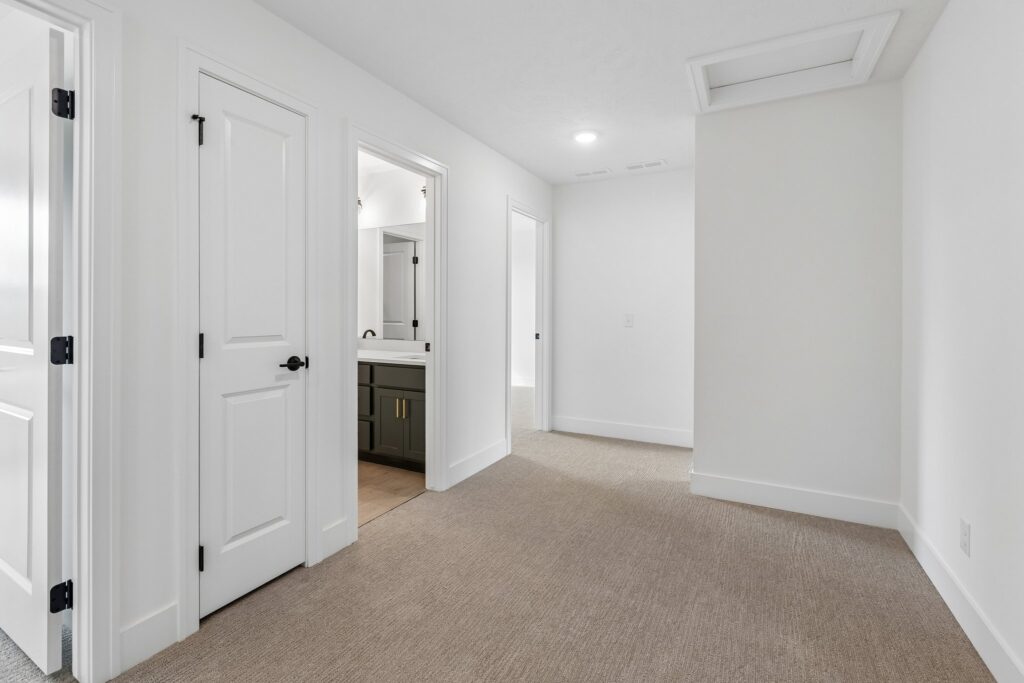 26-web-or-mls-9697 - 12351 S 86th St_027