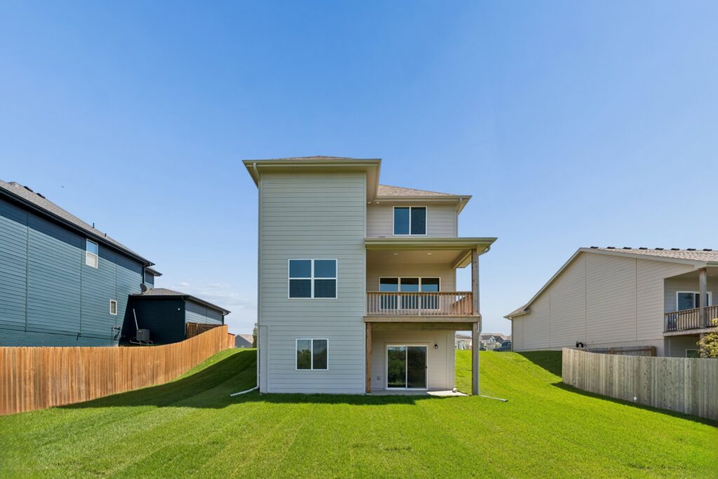 29-web-or-mls-9768 - 11114 Portage Dr_029