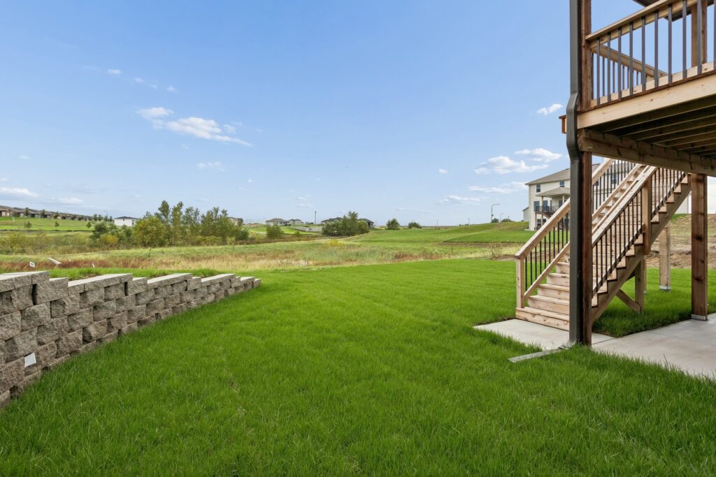 34-web-or-mls-21313 Y St_034