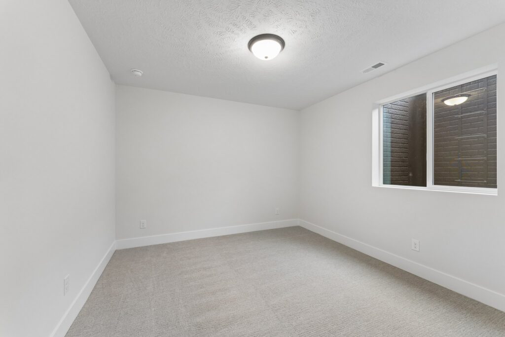34-web-or-mls-9767 - 12416 S 89th St_034
