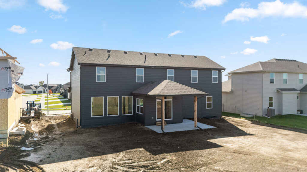 37-print-20810 Vernon Ave-37