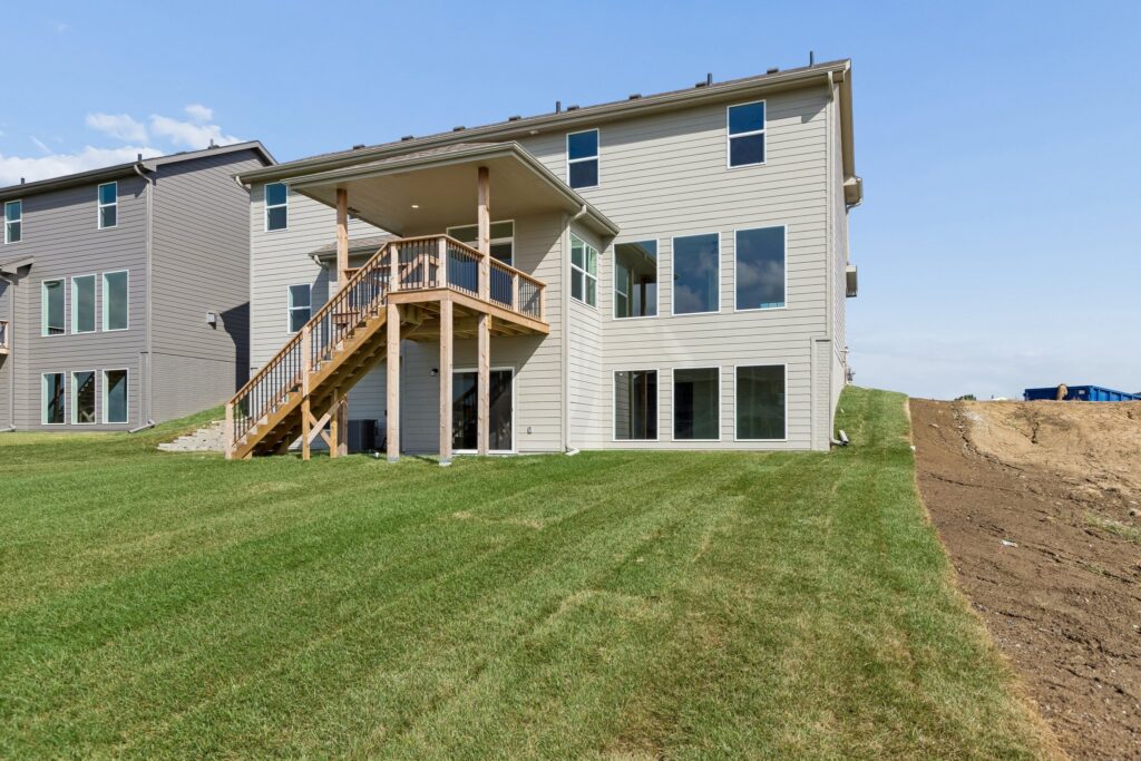 37-web-or-mls-21427 Y St_038