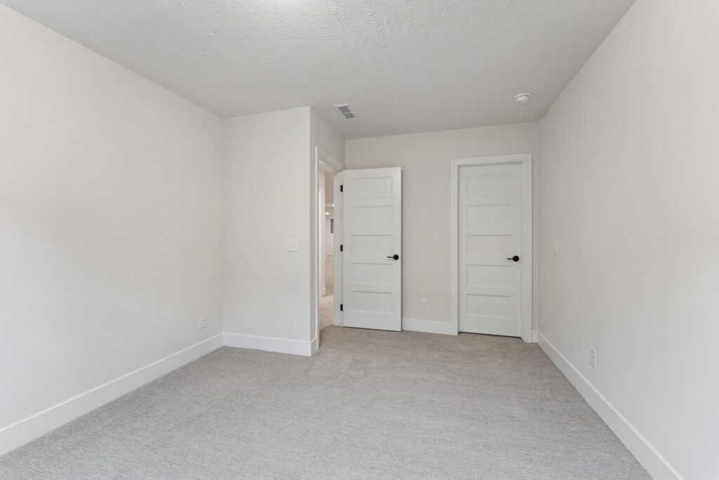 37-web-or-mls-9767 - 12416 S 89th St_037