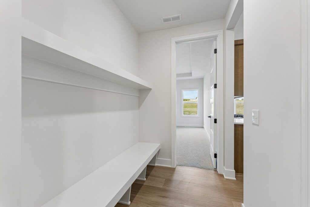 39-web-or-mls-9767 - 12416 S 89th St_039