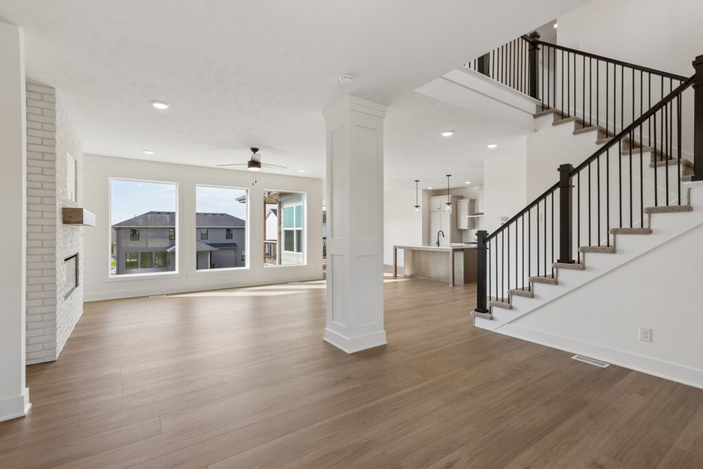 5-web-or-mls-21427 Y St_006