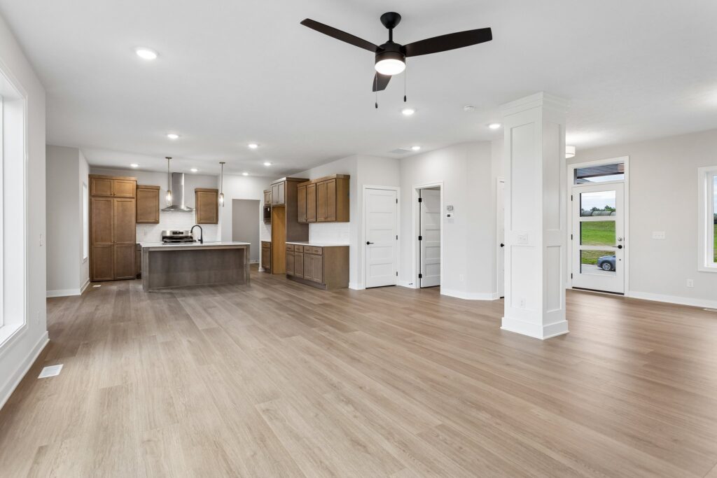 6-web-or-mls-21313 Y St_006