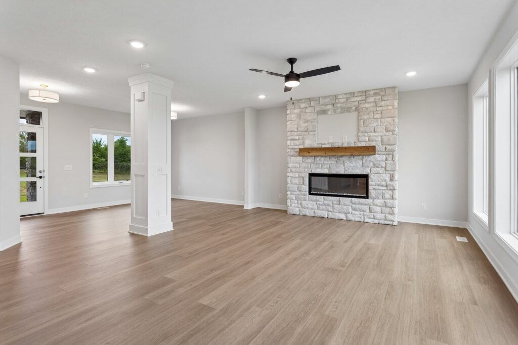 7-web-or-mls-21313 Y St_007