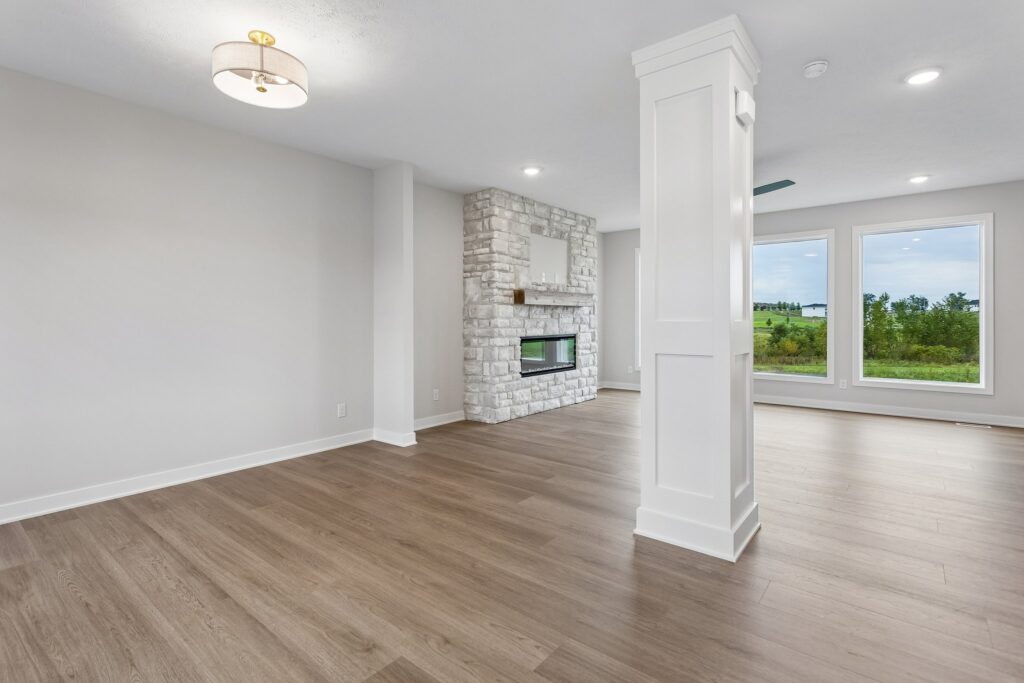 9-web-or-mls-21313 Y St_009