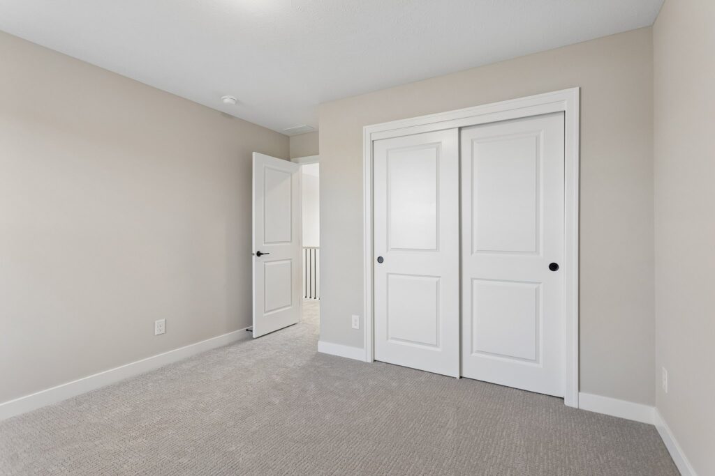 20-web-or-mls-10014 - 12408 S 89th St_020