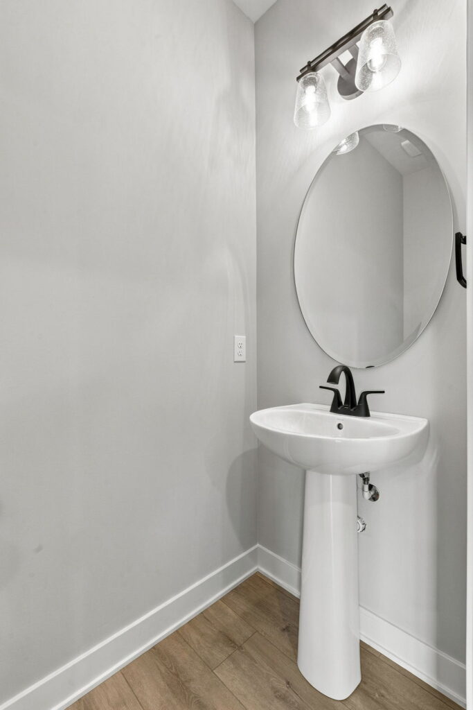 20-web-or-mls-4580 Schilling Ct-20
