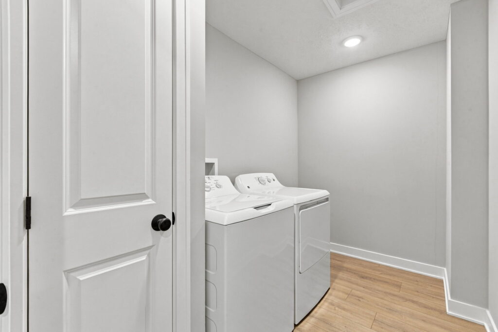 21-web-or-mls-4580 Schilling Ct-21