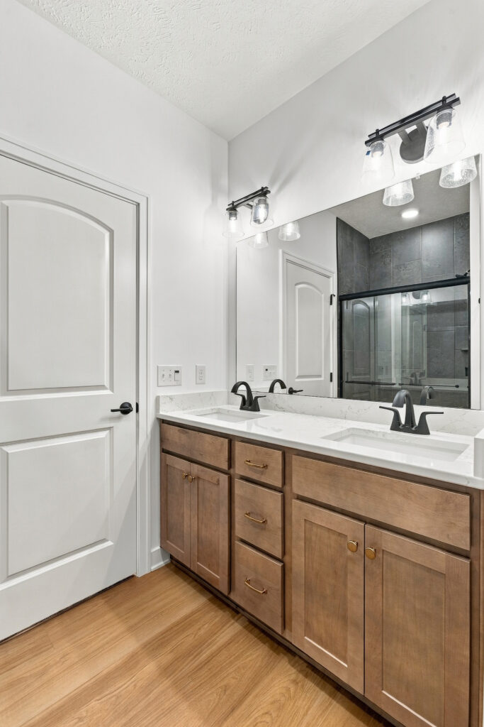 25-print-12222 S 113th St-25