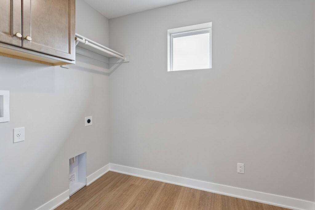 26-web-or-mls-10014 - 12408 S 89th St_026