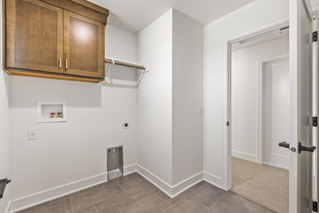 27-print-3516 S 218th Ave-40