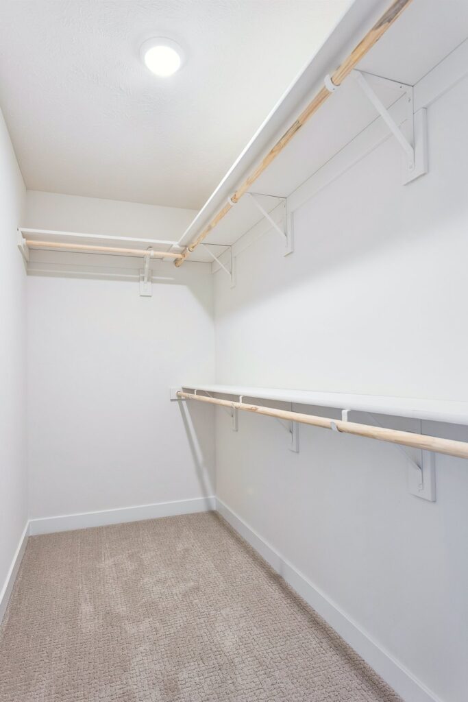 30-web-or-mls-10014 - 12408 S 89th St_030