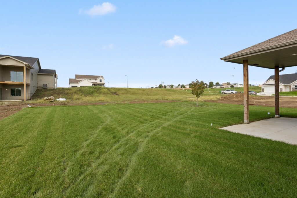 34-web-or-mls-10014 - 12408 S 89th St_034