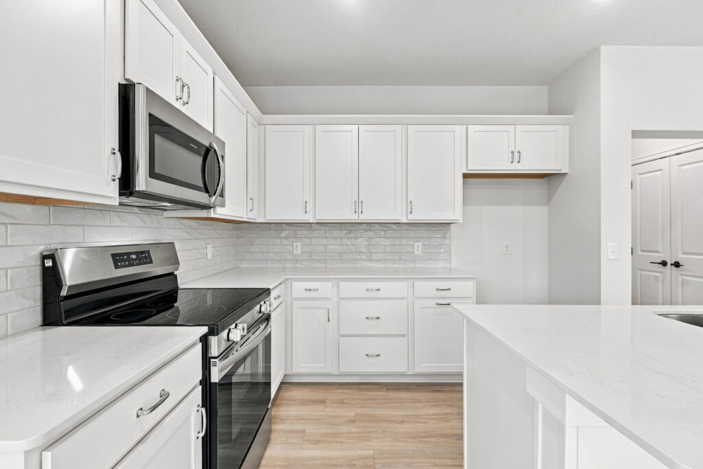 11-print-11310 Portage Cir-11