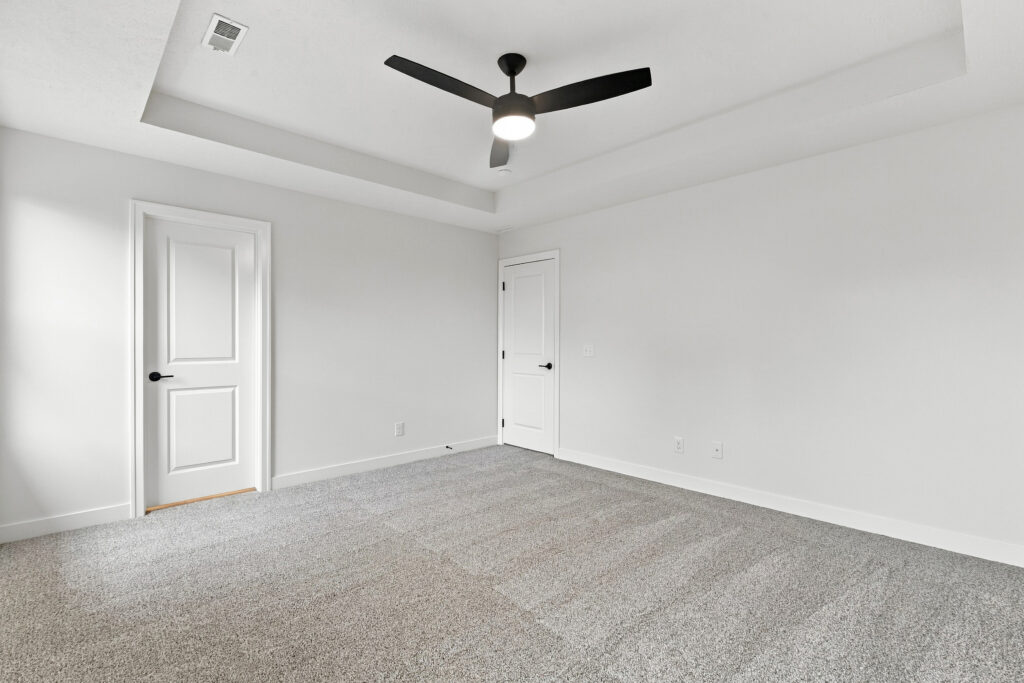 22-print-11310 Portage Cir-22