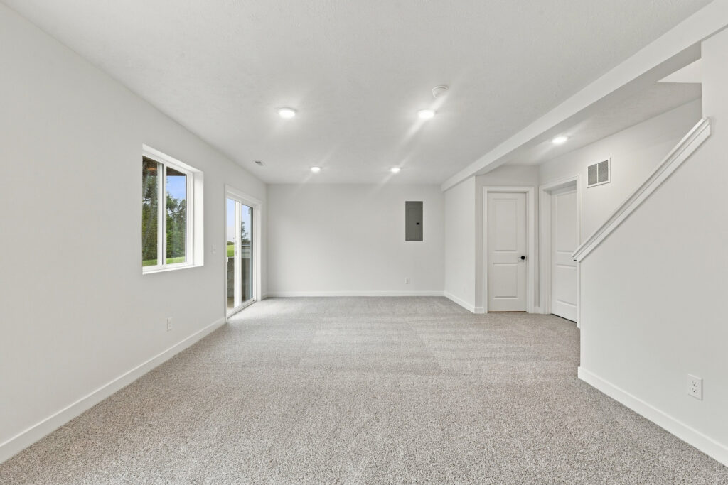 31-print-11310 Portage Cir-31
