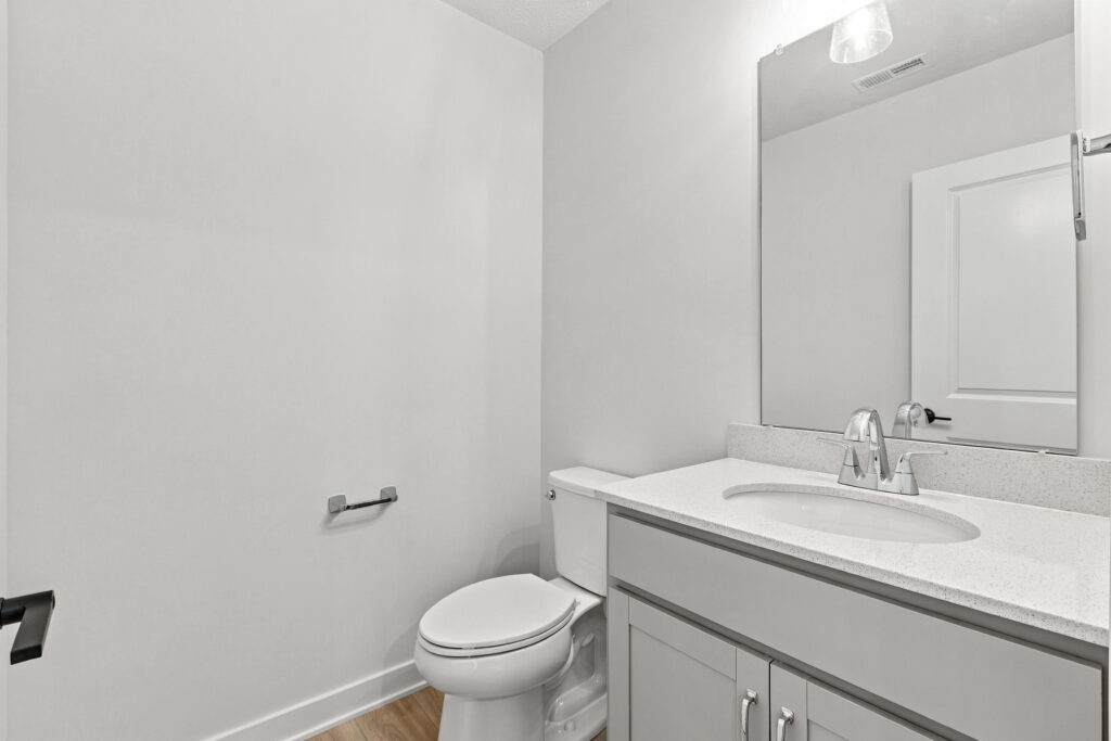 36-print-11310 Portage Cir-36