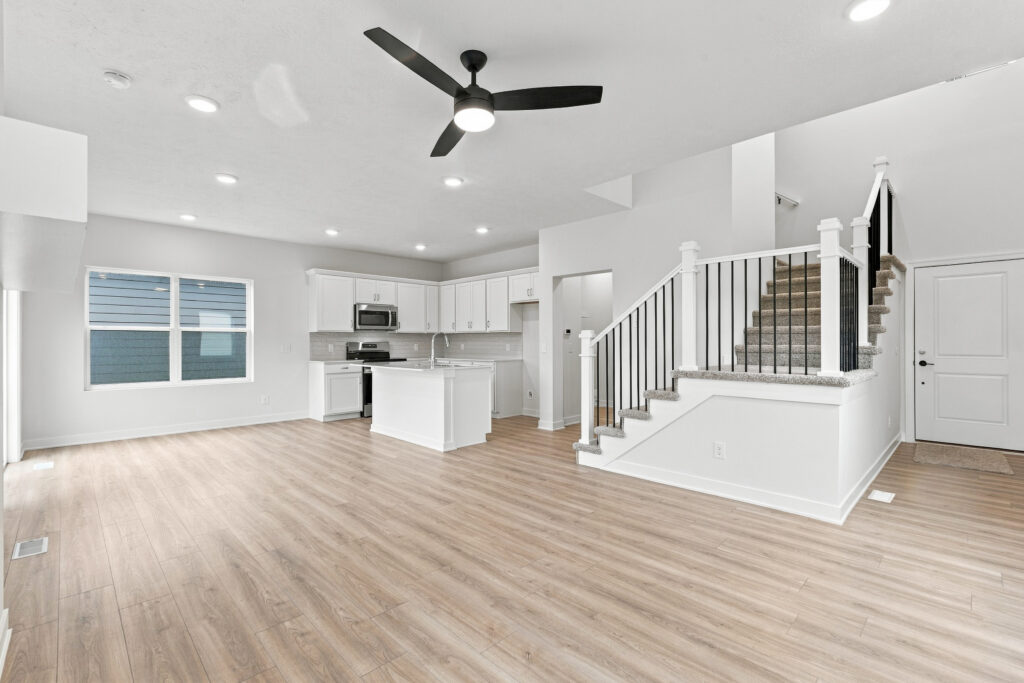 7-print-11310 Portage Cir-07